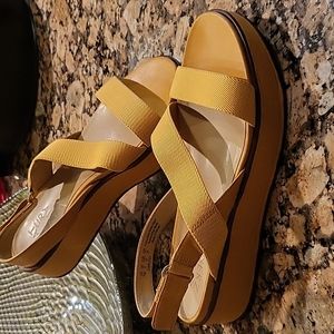 Naturalizer Sandals